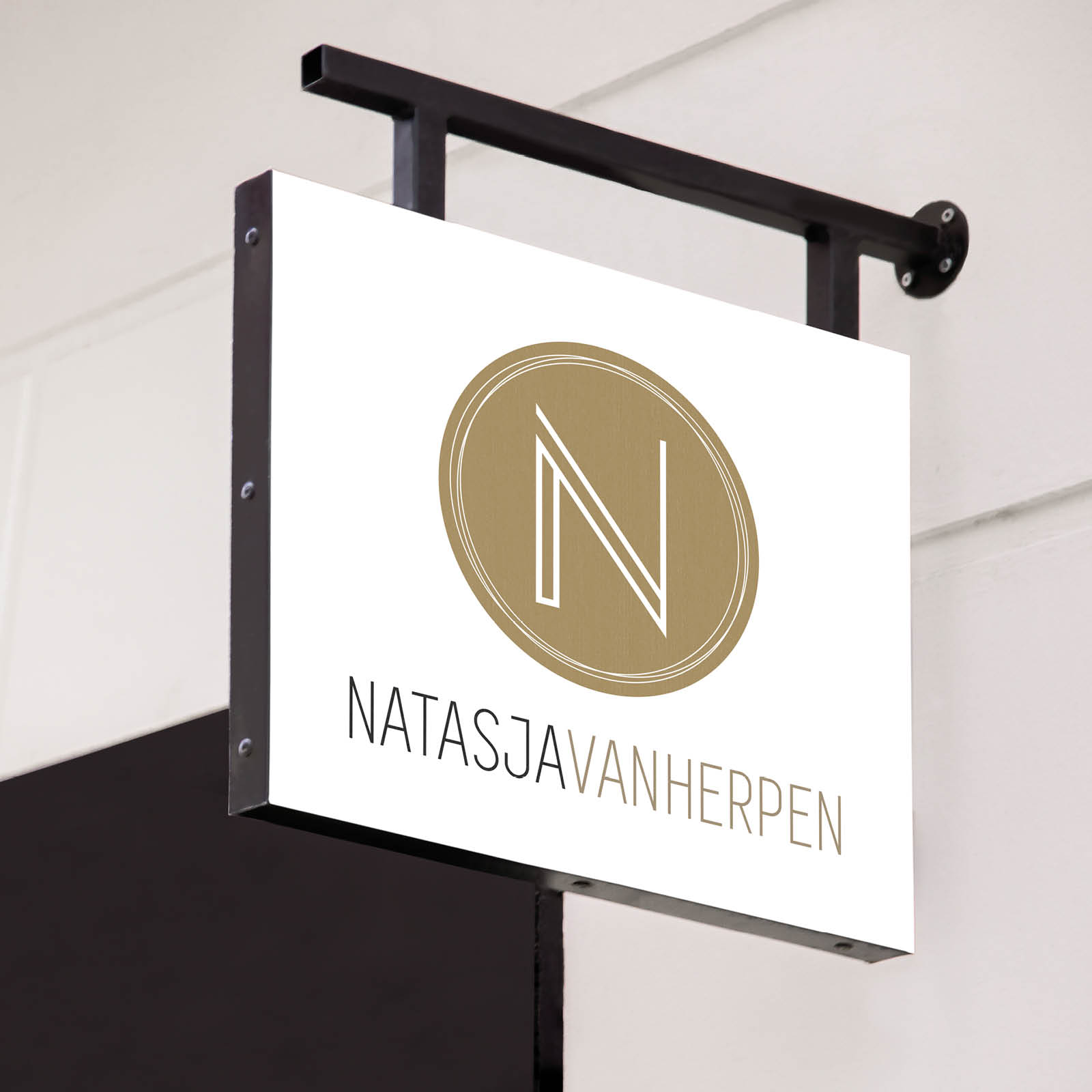 Logo voor Natasja van Herpen.